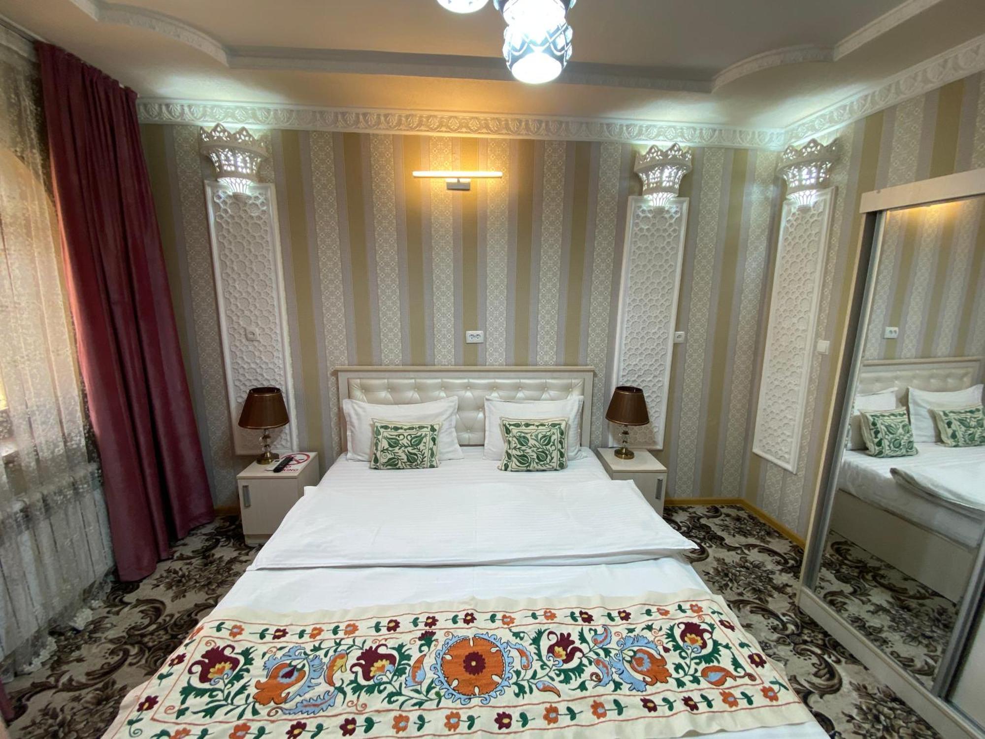 Retro Boutique Hotel Samarkand Exterior foto
